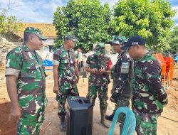 Pemerintah Kampung Bersama TNI dan Masyarakat Bandar Dalam Kecamatan Negeri Agung Kabupaten Way Kanan Bergotong Royong